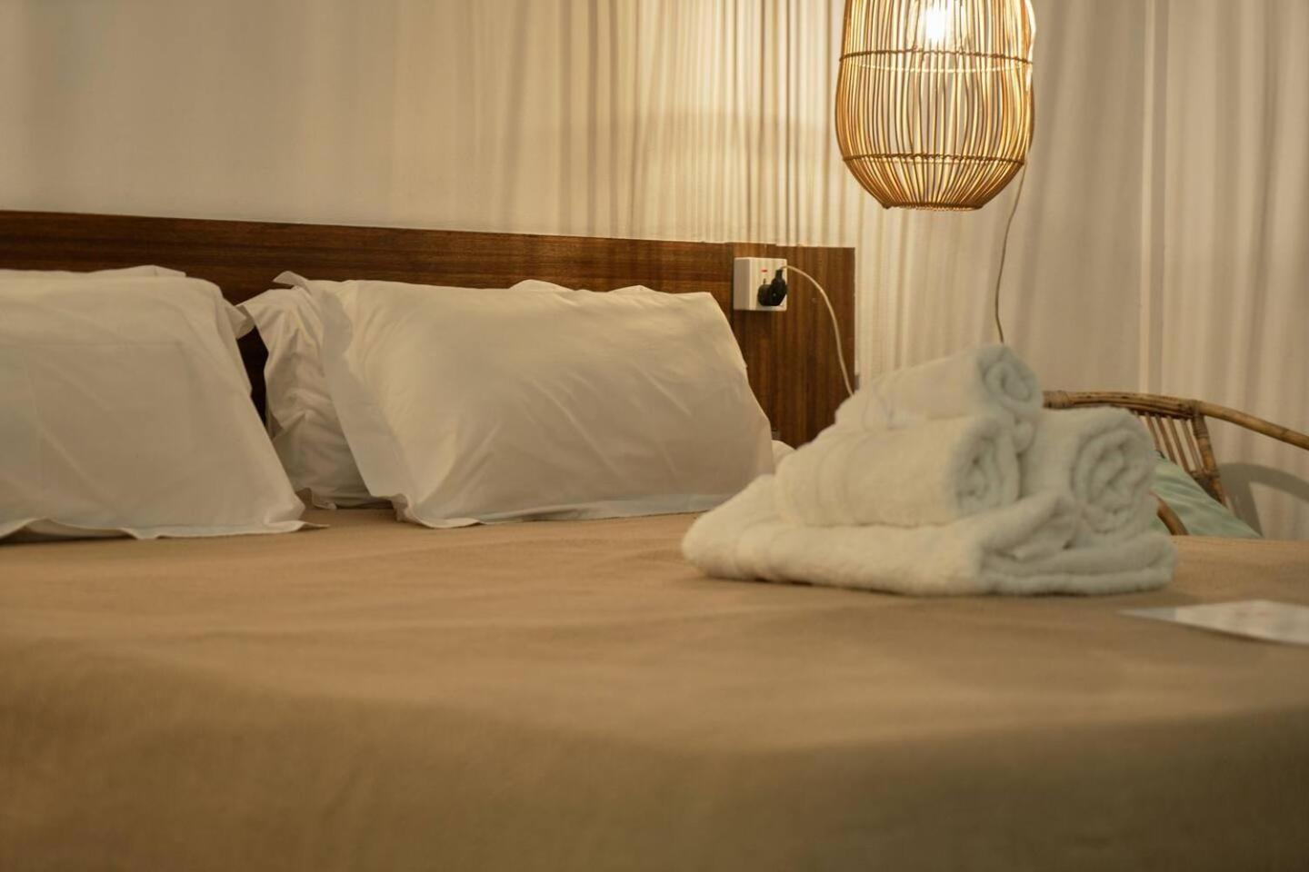 Loukaz -Entire Rental Units W Panoramic Rooftop Coteau Raffin Экстерьер фото