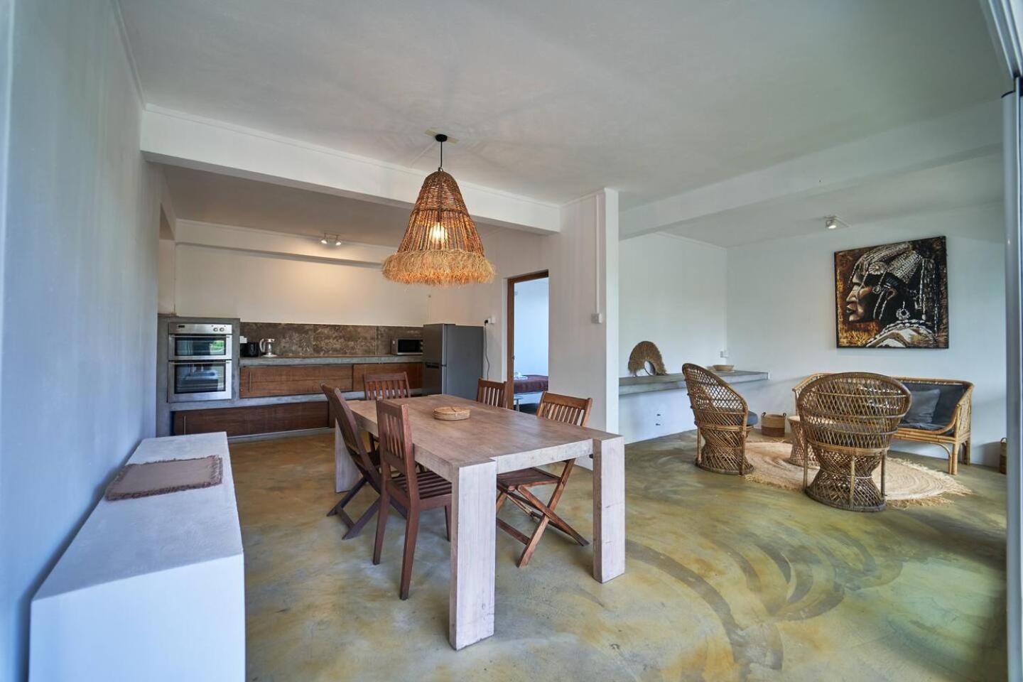 Loukaz -Entire Rental Units W Panoramic Rooftop Coteau Raffin Экстерьер фото