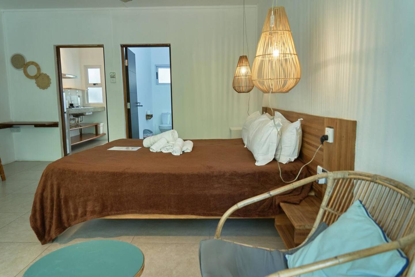 Loukaz -Entire Rental Units W Panoramic Rooftop Coteau Raffin Экстерьер фото